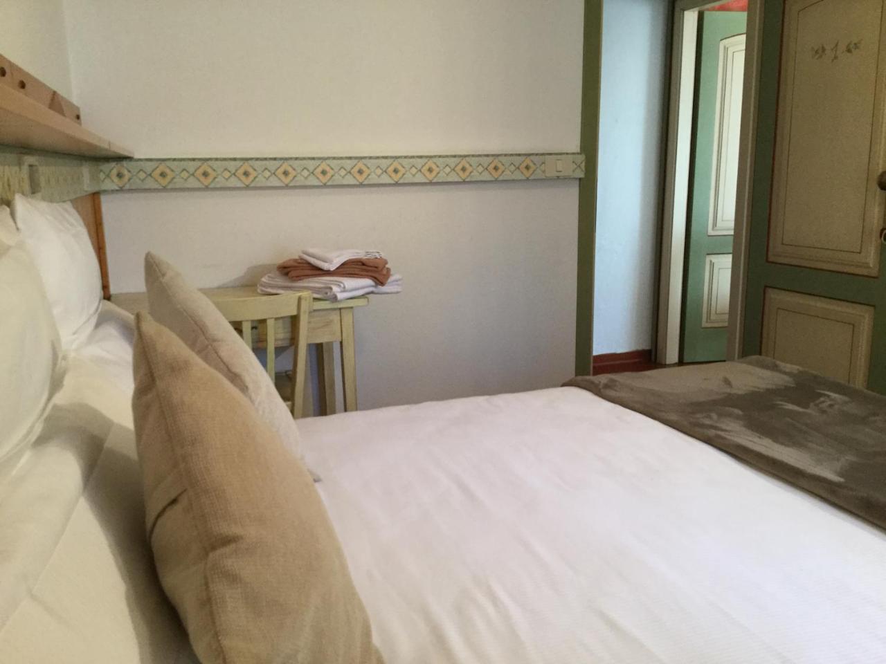 Albergo Ristorante Leso Боско Чезанова Екстериор снимка